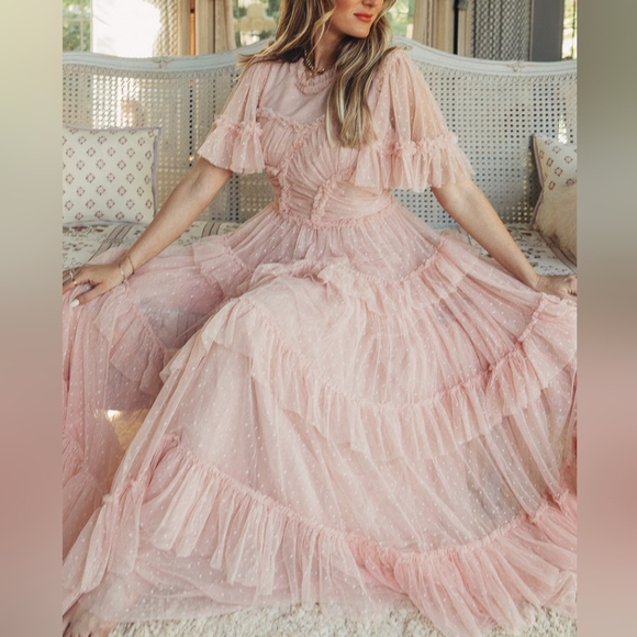 Ivy City Co Dresses & Skirts - Ivy City Co Whimsical Dress in Blush